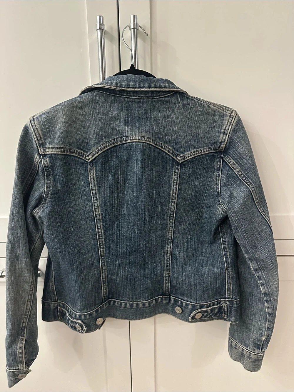 GAP medium wash
